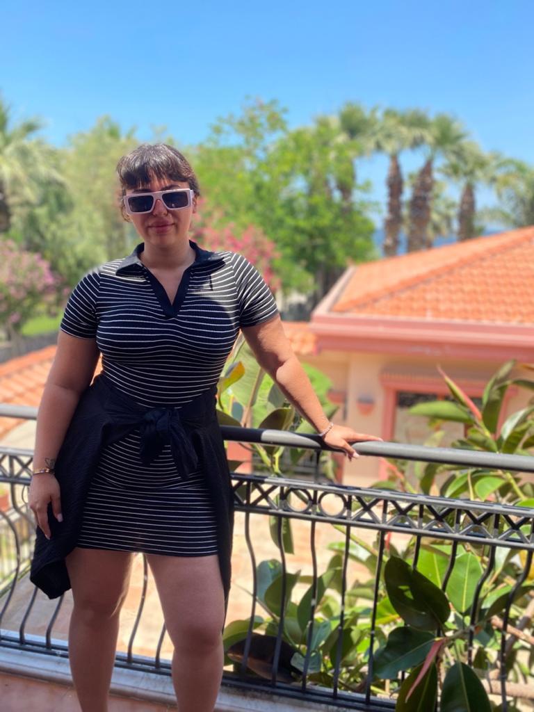 Sara Aydın